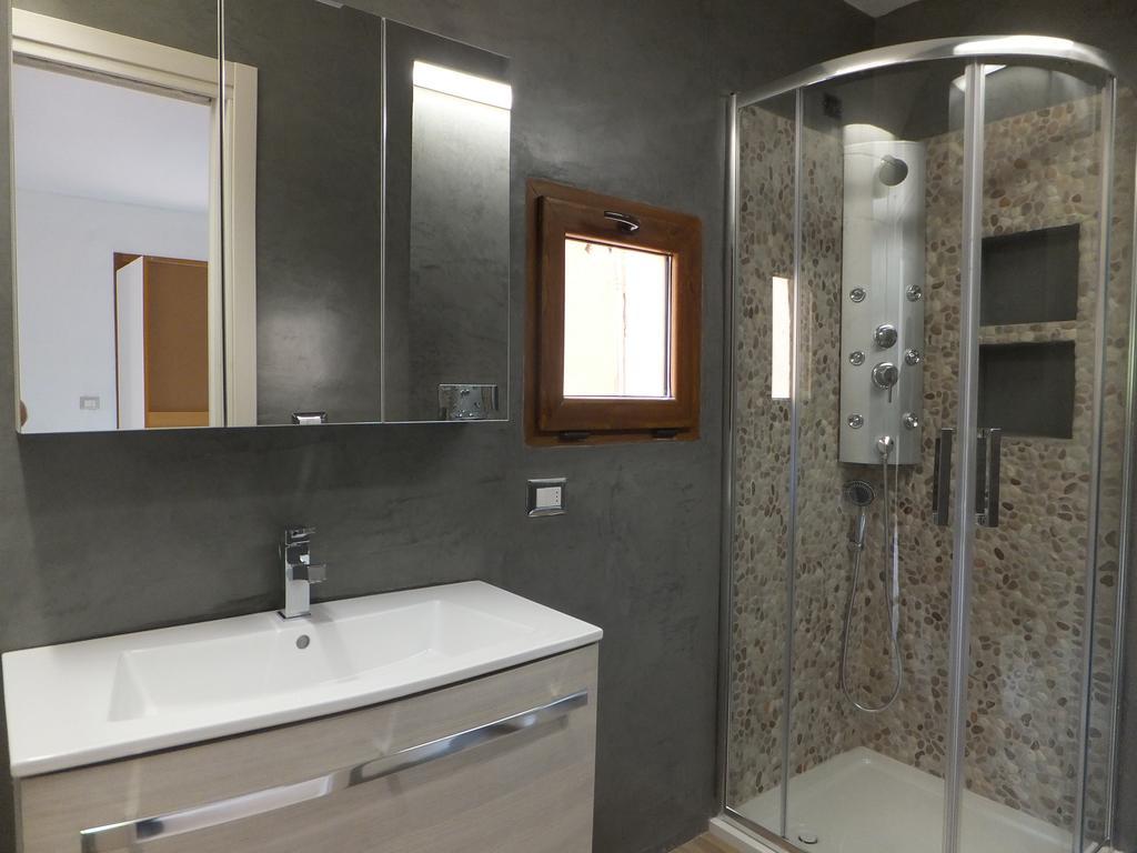 Villaggio Est Affittacamere San Teodoro  Εξωτερικό φωτογραφία